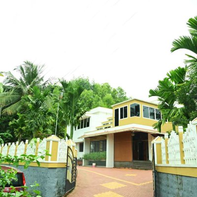 Spacious 3 BHK Independent House for Sale in Kinnigoli | Freehold Property